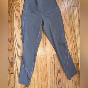 Lululemon Gray Wunder Under Mesh  Panel High-Rise Crop size 6